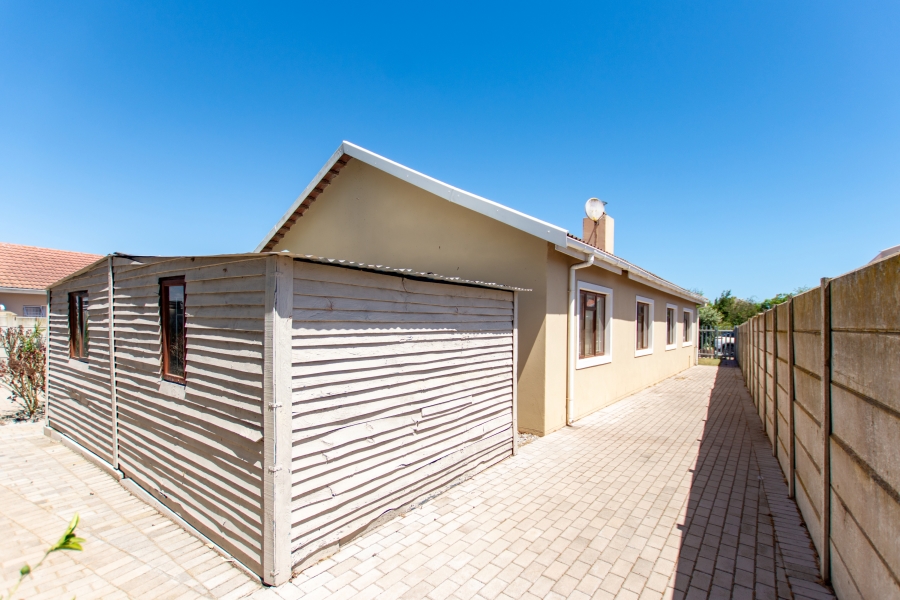 3 Bedroom Property for Sale in Port Owen Western Cape